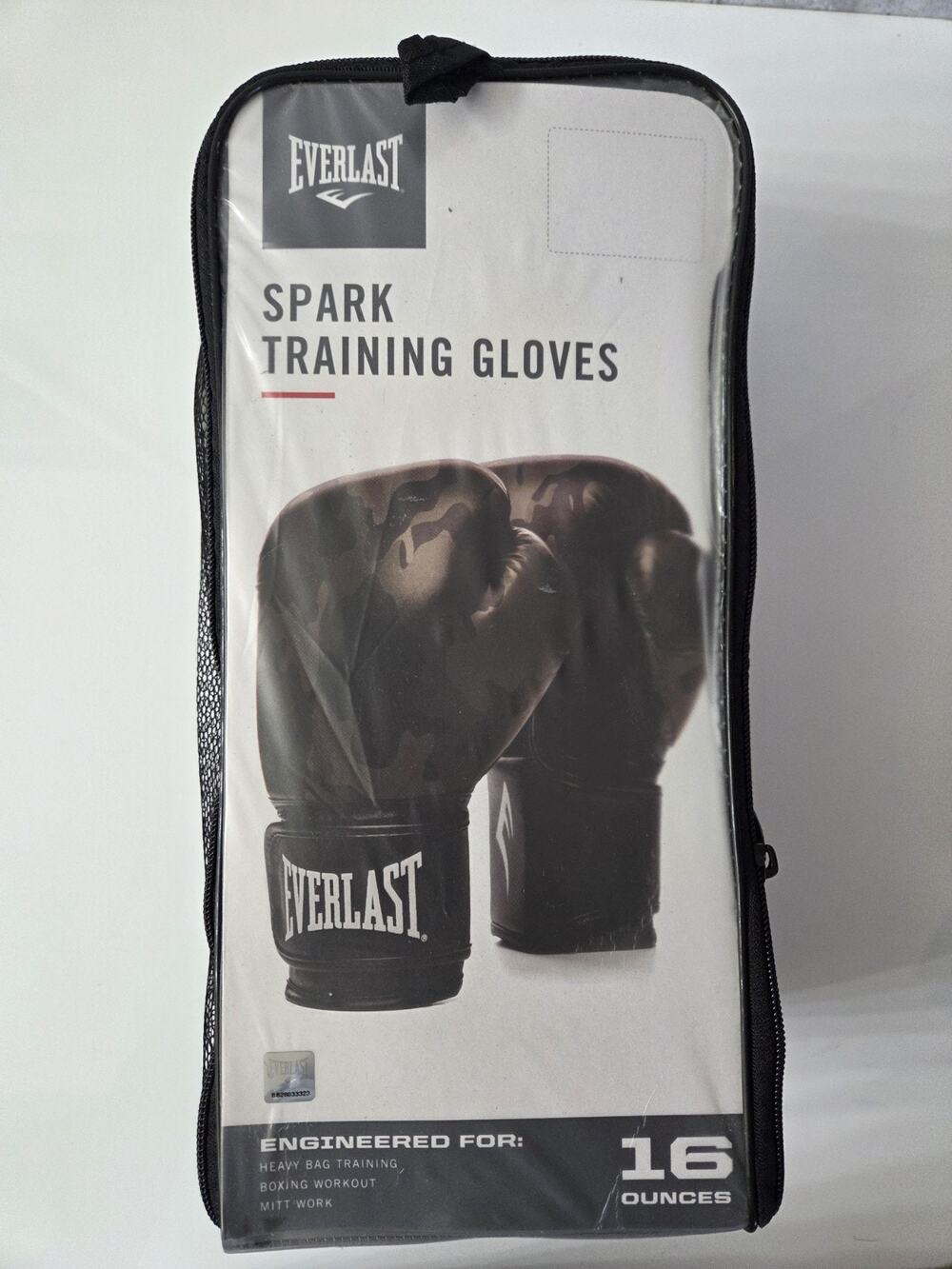 New Everlast Spark Training Gloves Color Camo 16 Ounces